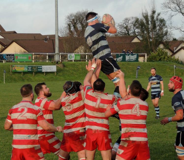 Man of the match Steff Phillips wins this lineout